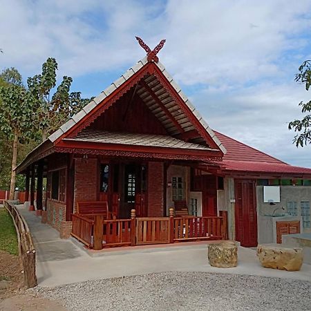 Rim Nam Kong Homestay Pak Chom Экстерьер фото