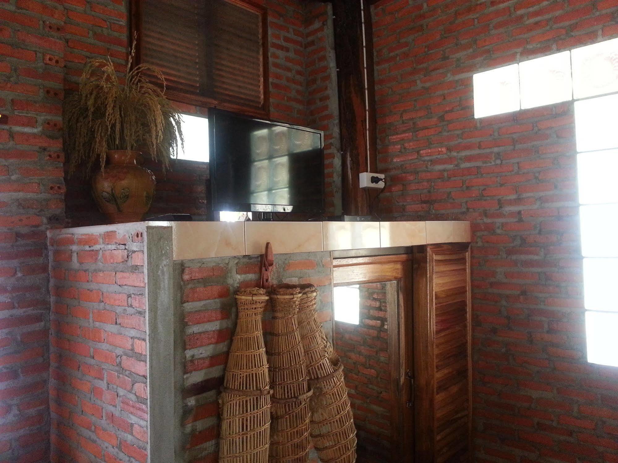 Rim Nam Kong Homestay Pak Chom Экстерьер фото