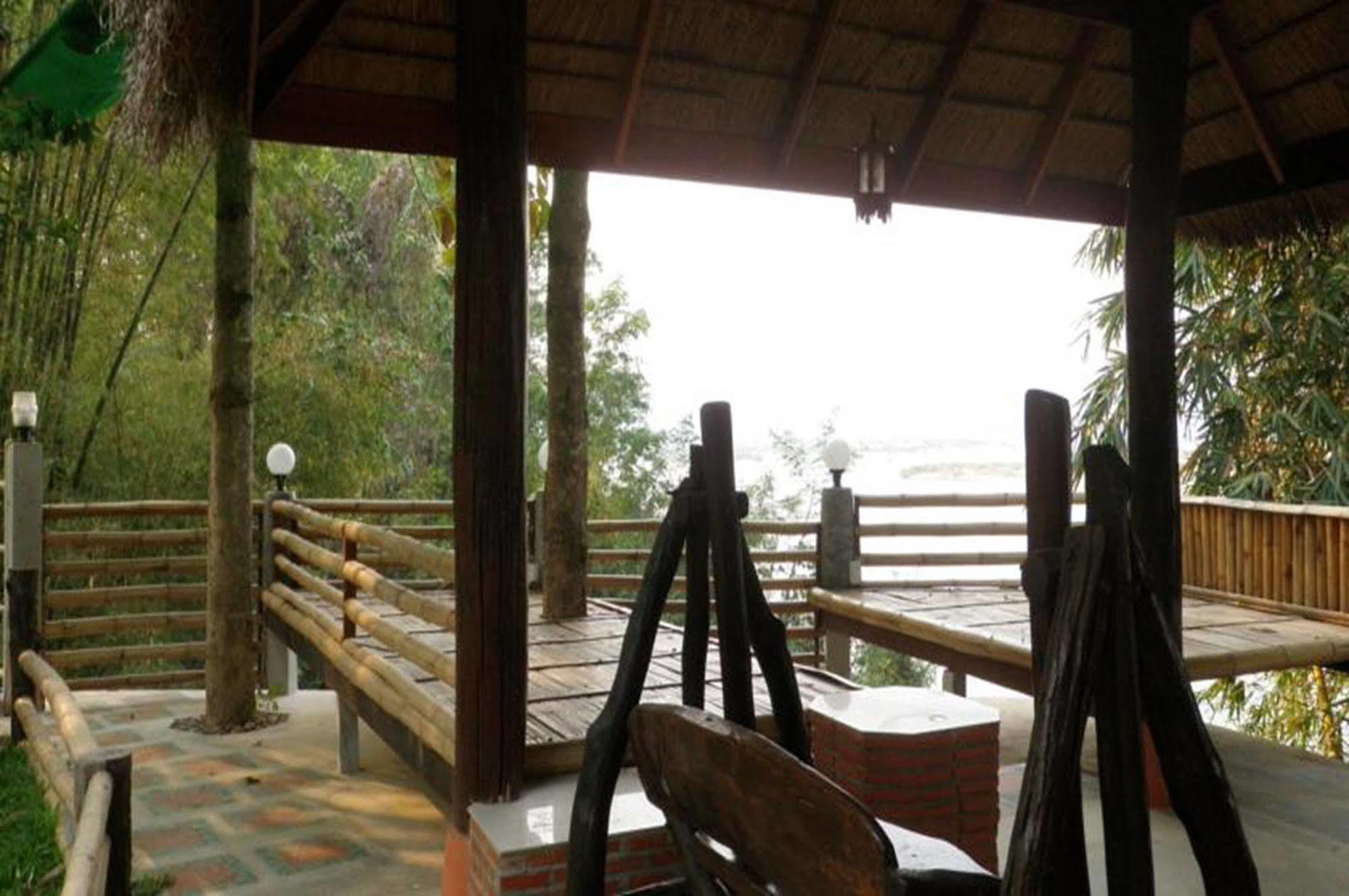 Rim Nam Kong Homestay Pak Chom Экстерьер фото